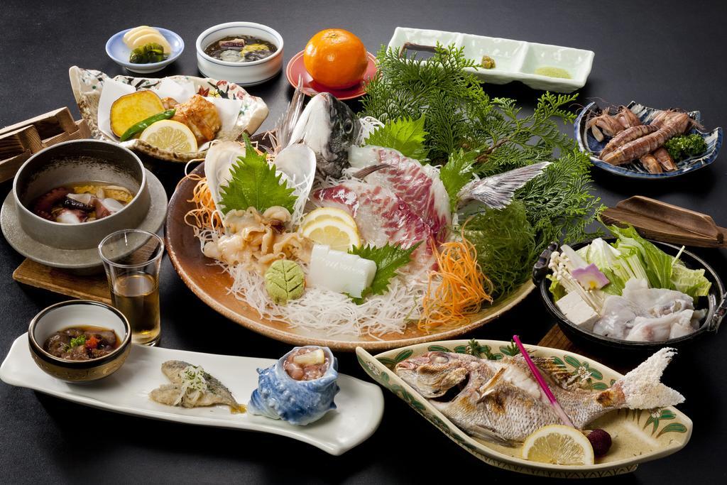 Hiyoshien Hotel Минамичита Екстериор снимка